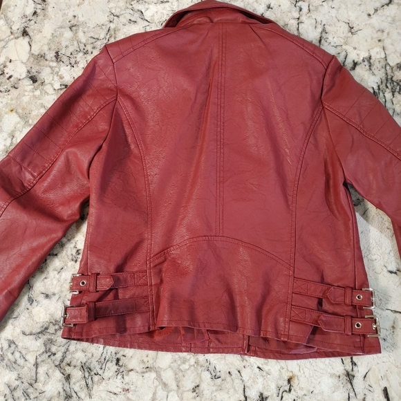 Jacket - Picture 2 of 5